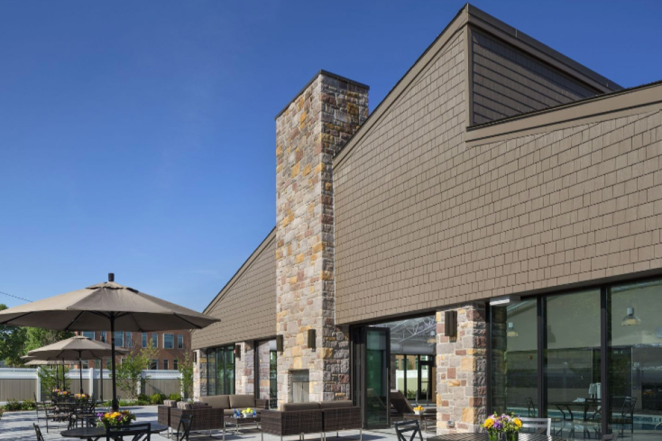 Exterior image of Chauncey Hotel & Conference Center